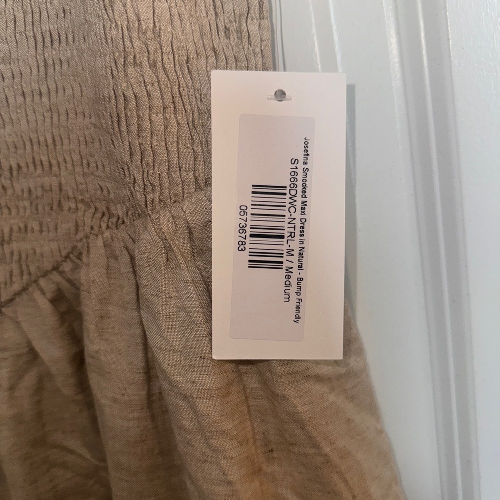 NWT Worth Collective Josefina Smocked Maxi Dress size Medium - Picture 2 of 2